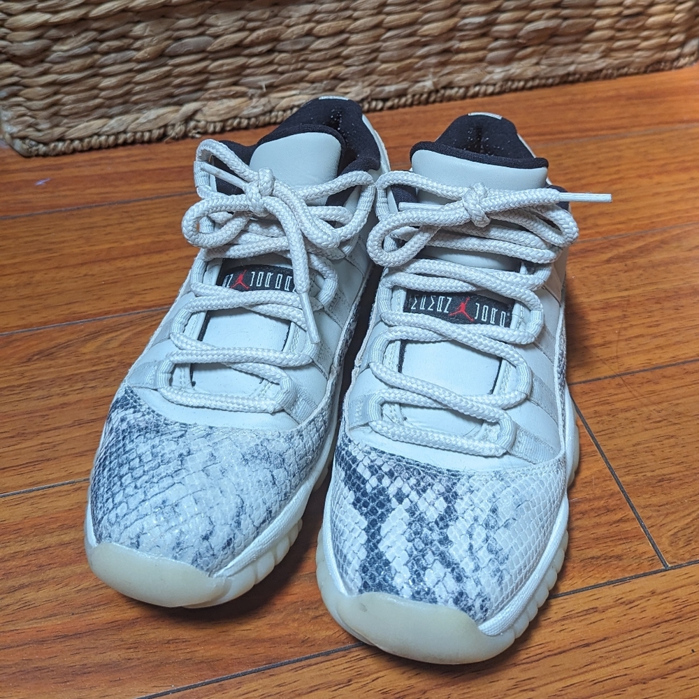 Jordan 11 snakeskin Y6
